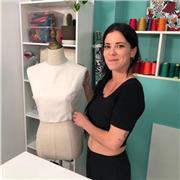 Doy clases de costura. Soy técnica en Confección y Moda